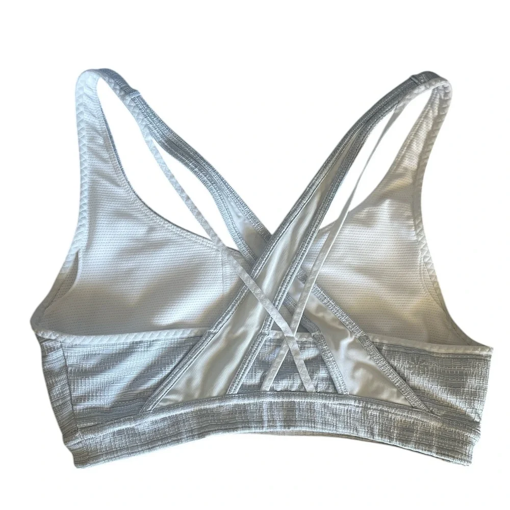 Athleta Light Gray Textured Strappy Sports Bra Sz. s